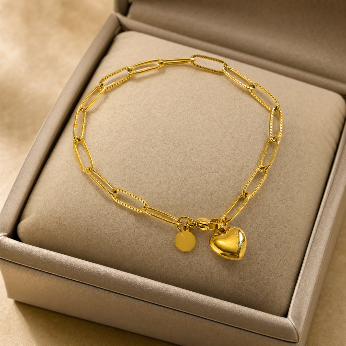 Textured Paperclip Heart Charm Bracelet, 18K Gold Plated Adjustable Chain