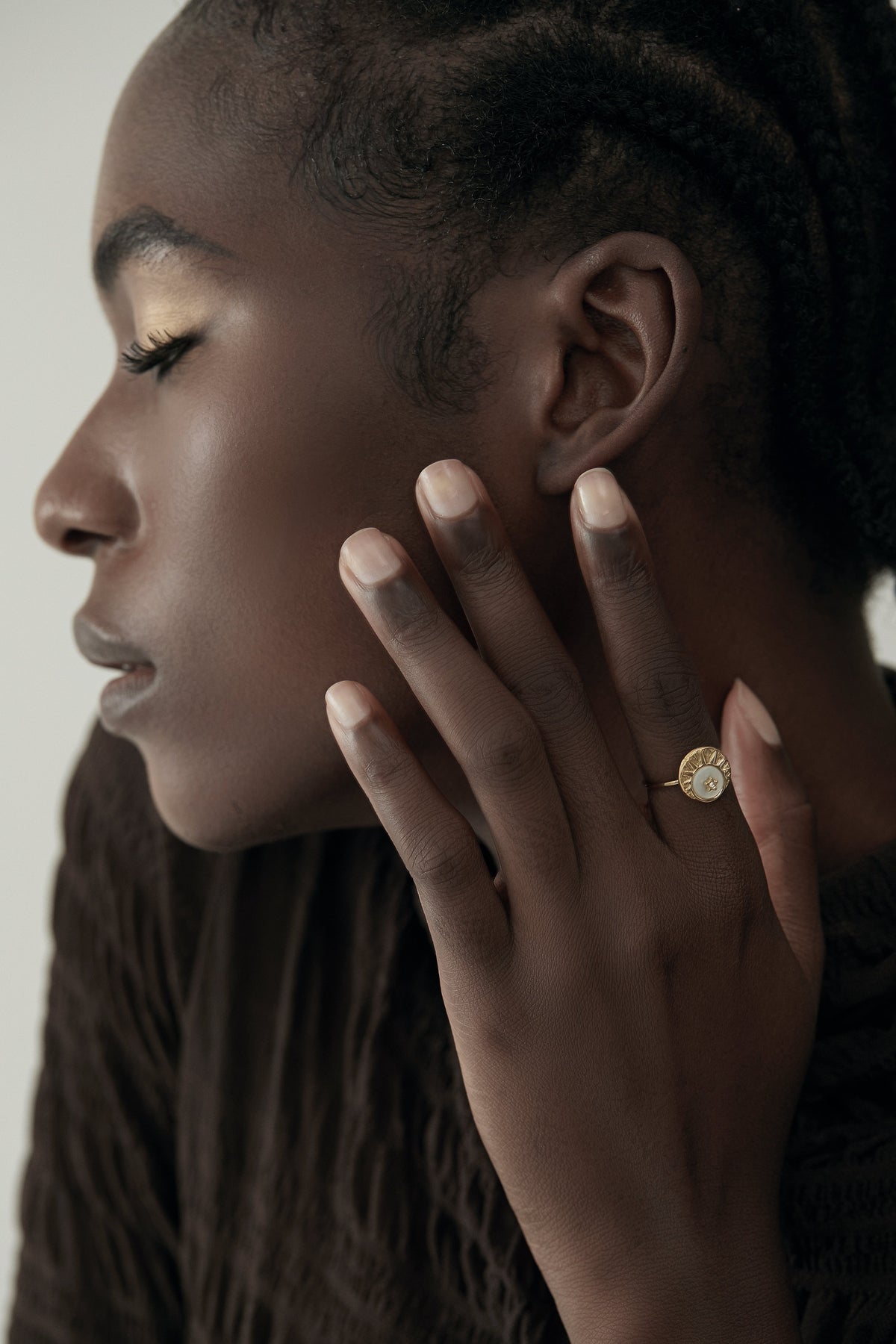 Sunburst Circle Star Crystal Ring