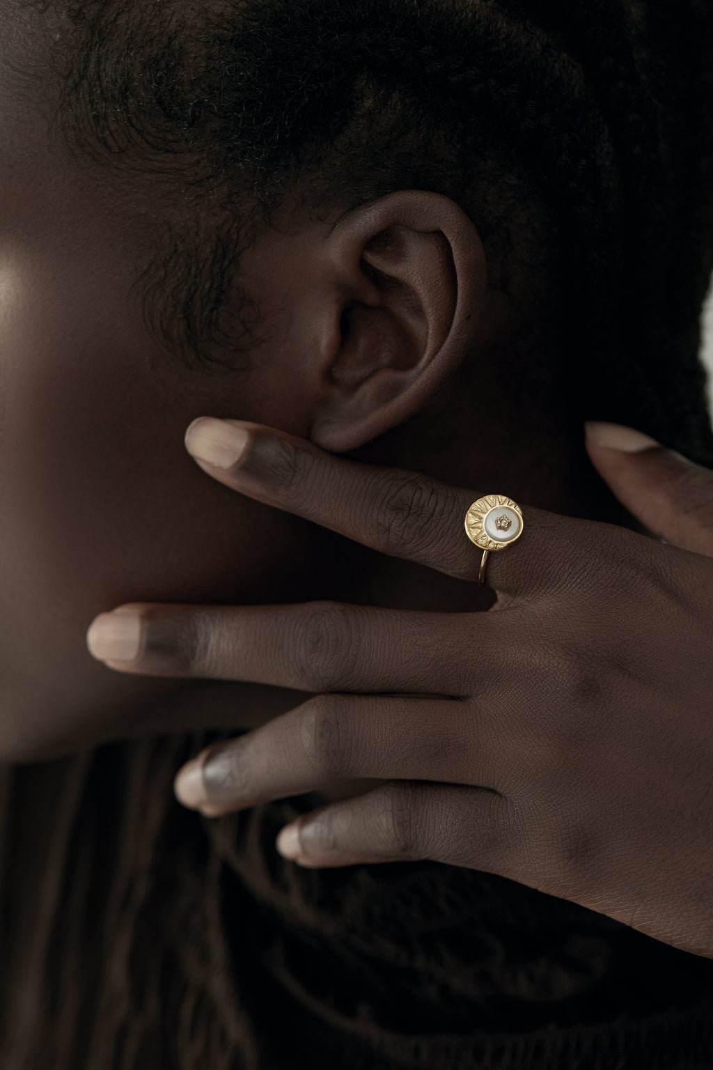 Sunburst Circle Star Crystal Ring
