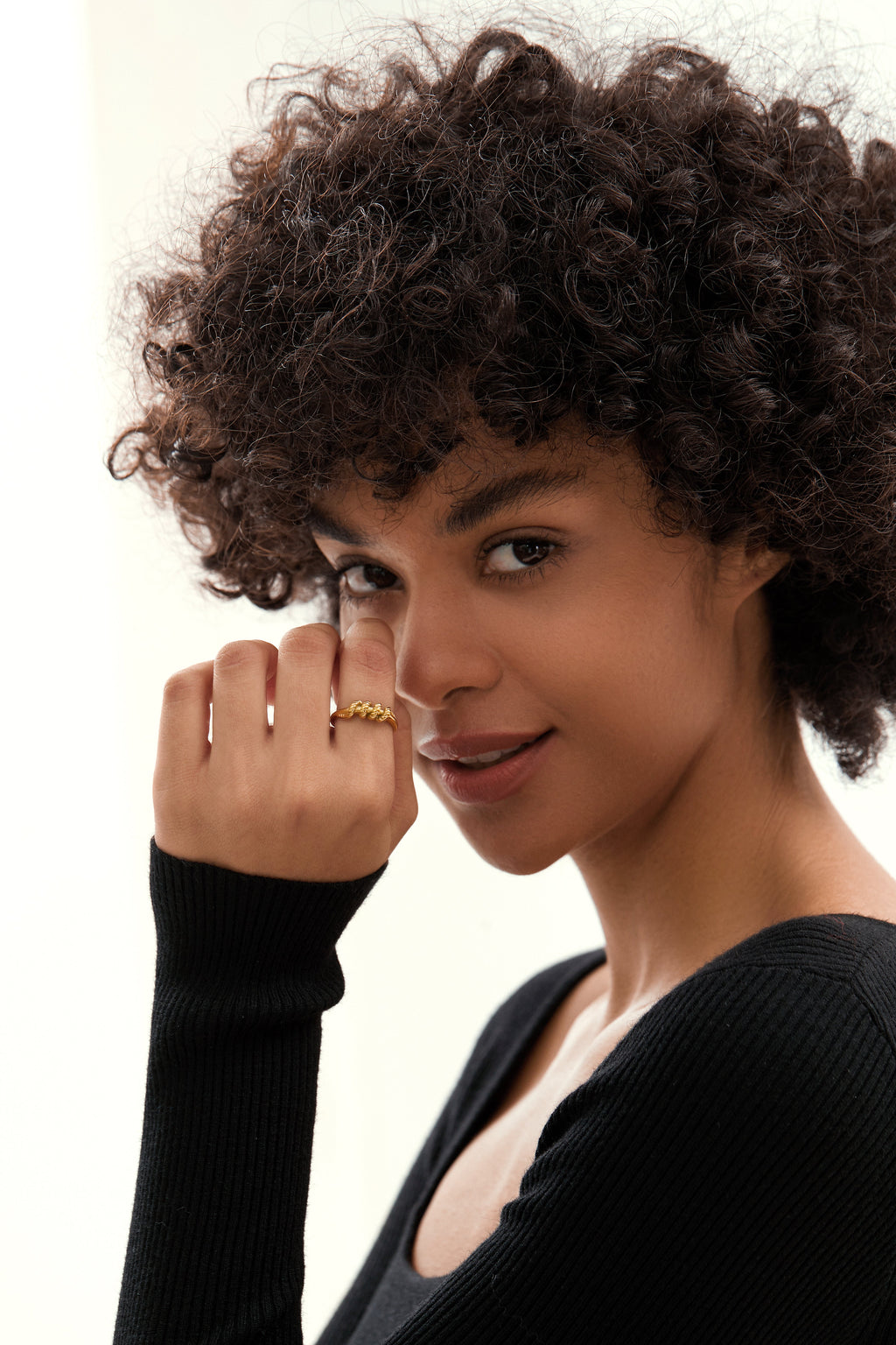 Slim Knot Signet Ring