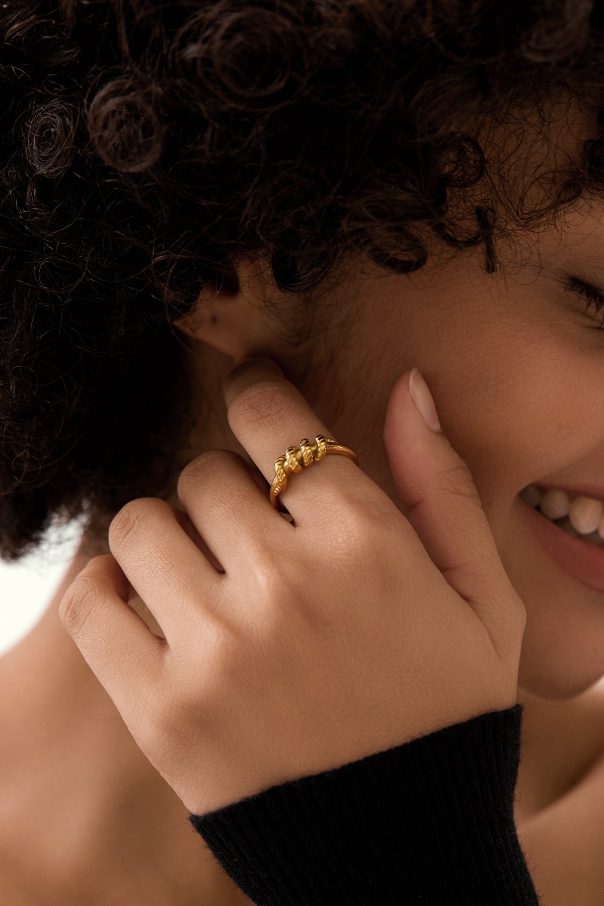 Slim Knot Signet Ring