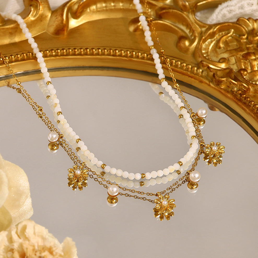 Daisy Pearl Layering Necklace