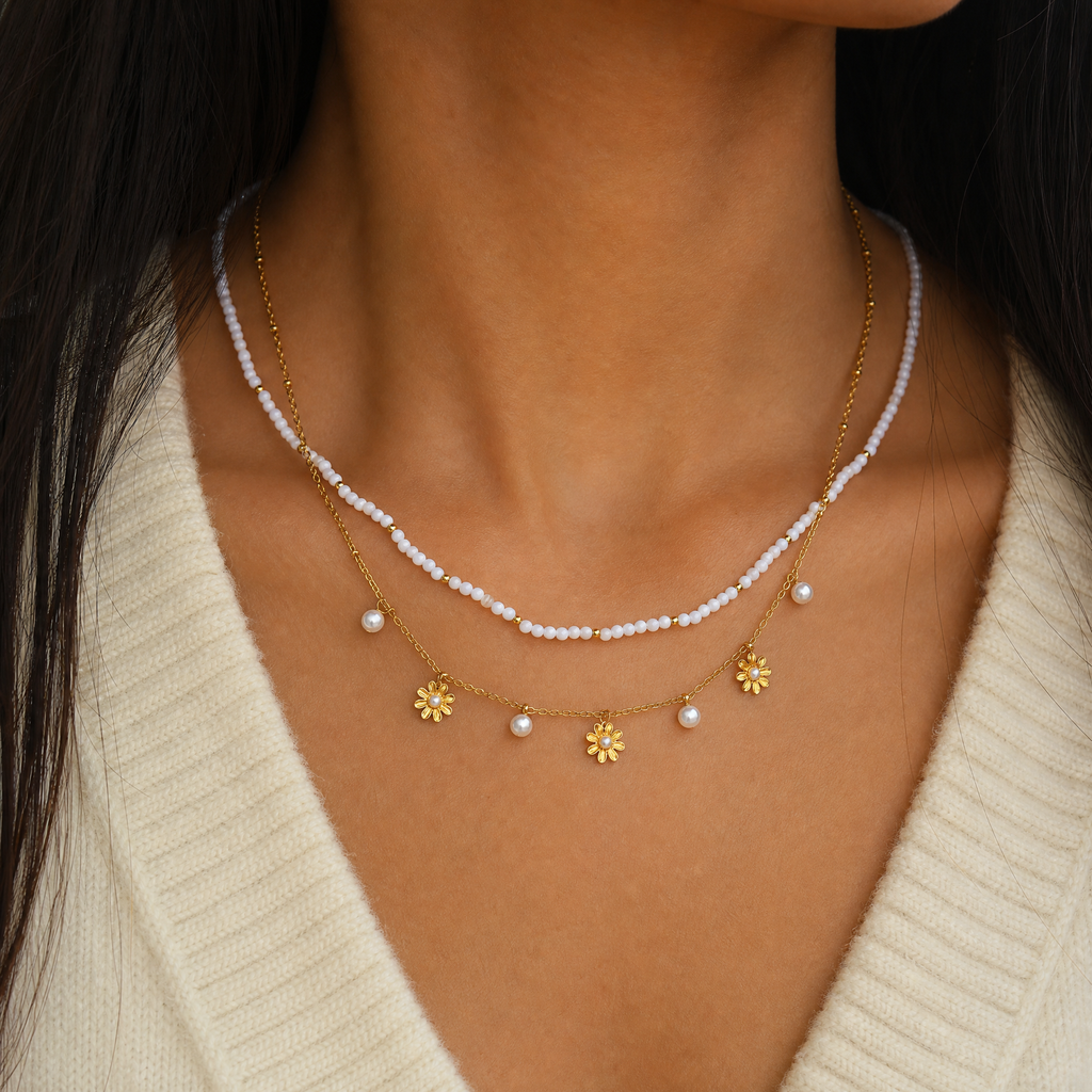 Daisy Pearl Layering Necklace