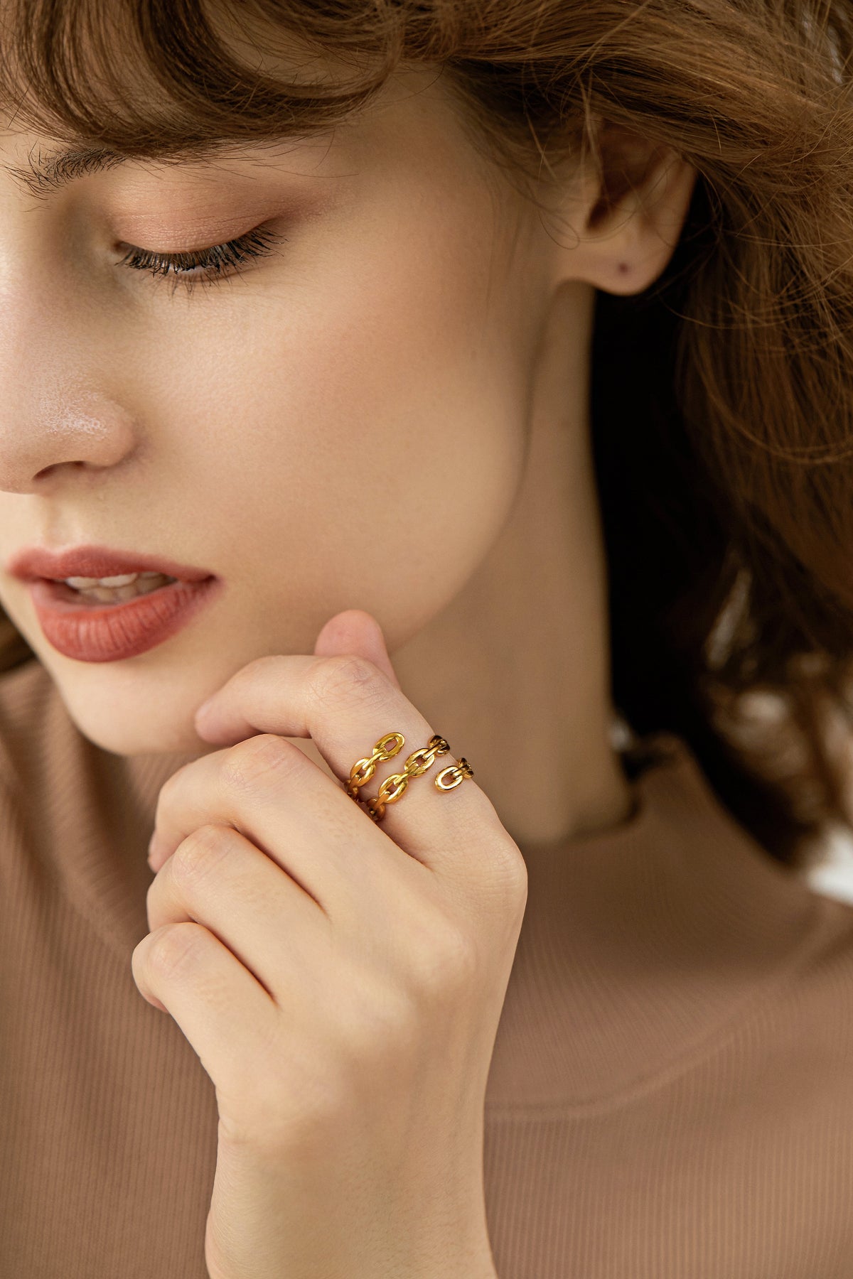 Chunky Hammered Cable Link Ring