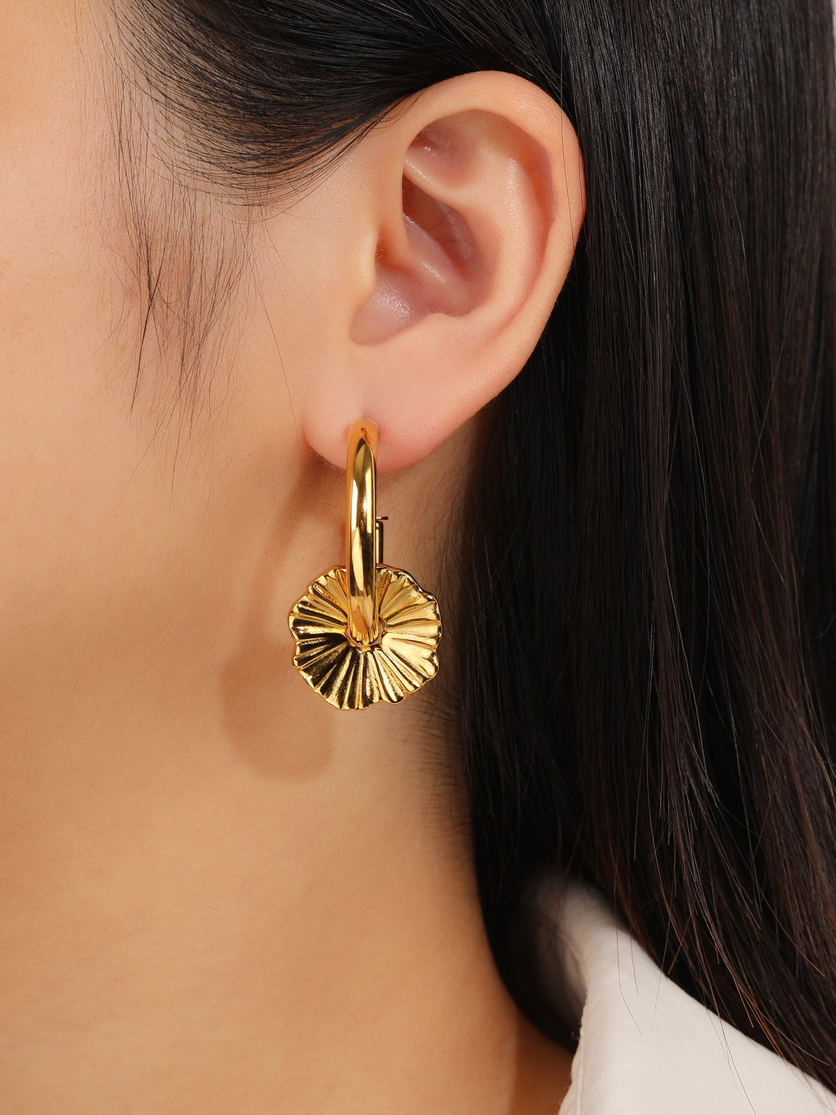 Flower Detail Chunky Hoop Earrings, Gift-Ready 3cm