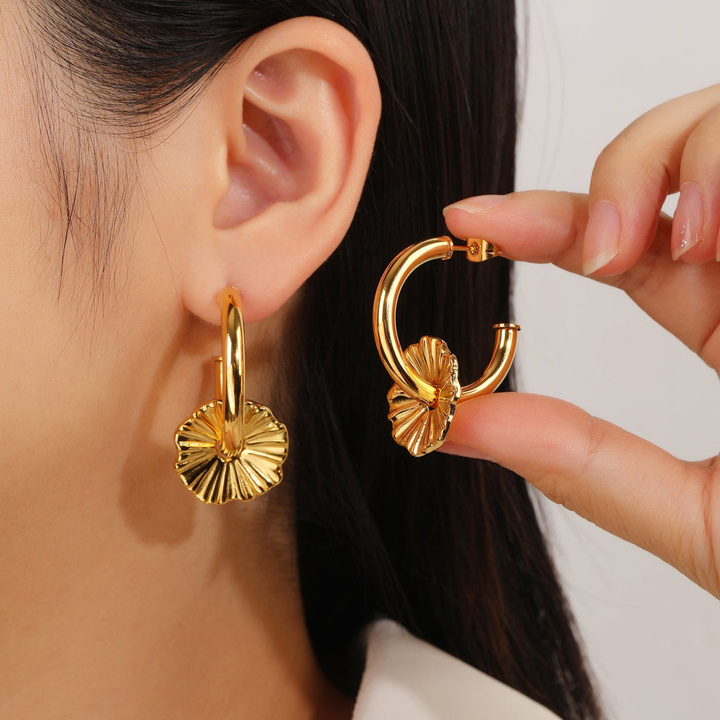 Flower Detail Chunky Hoop Earrings, Gift-Ready 3cm