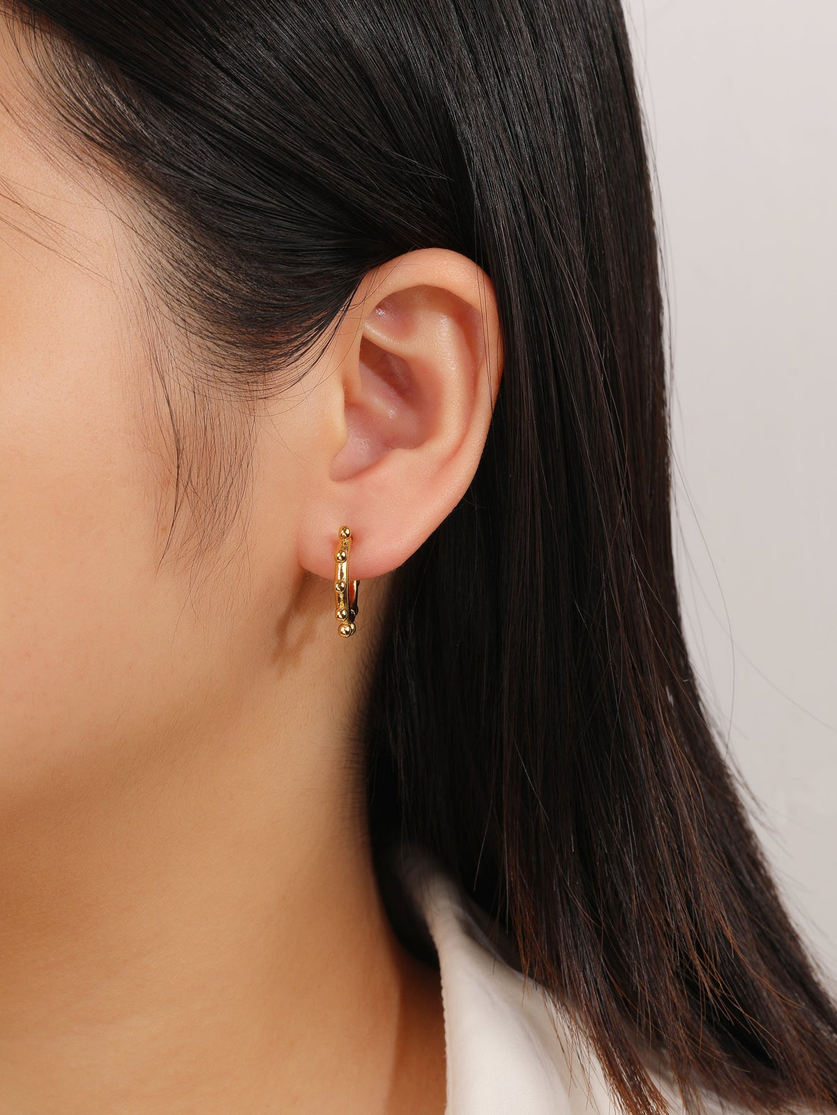 Minimalist Beaded Huggie Hoop Earrings, Featherlight 3.4g