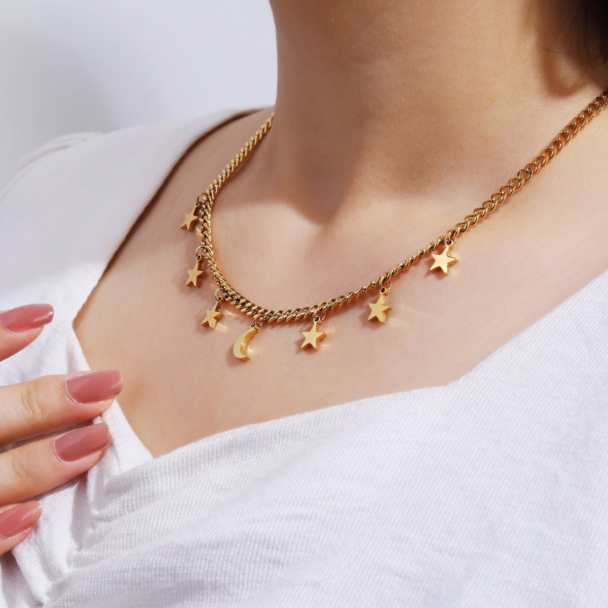 Star-Charm Figaro Chain Necklace