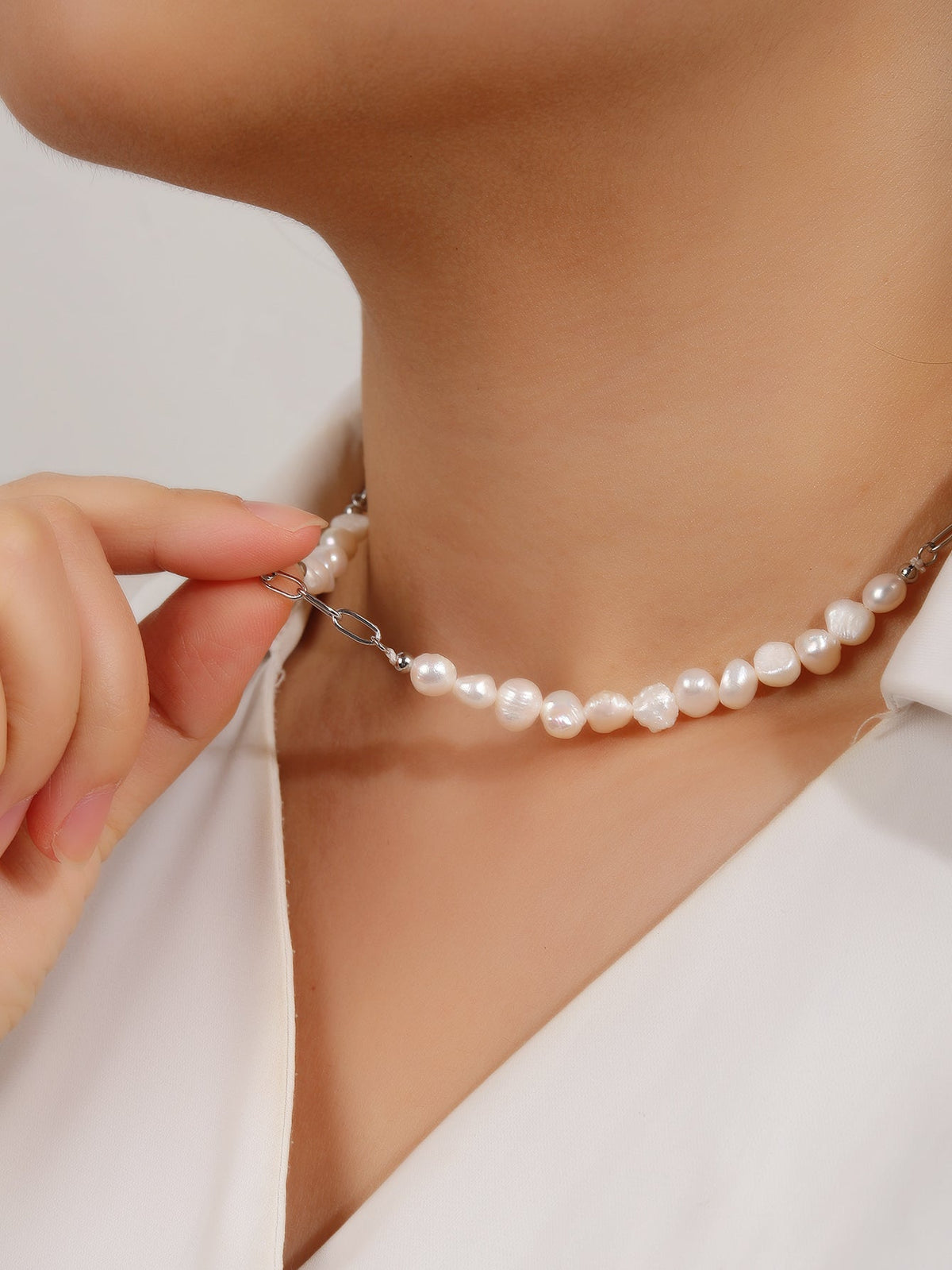 Pearl-Accented Paperclip Choker Necklace
