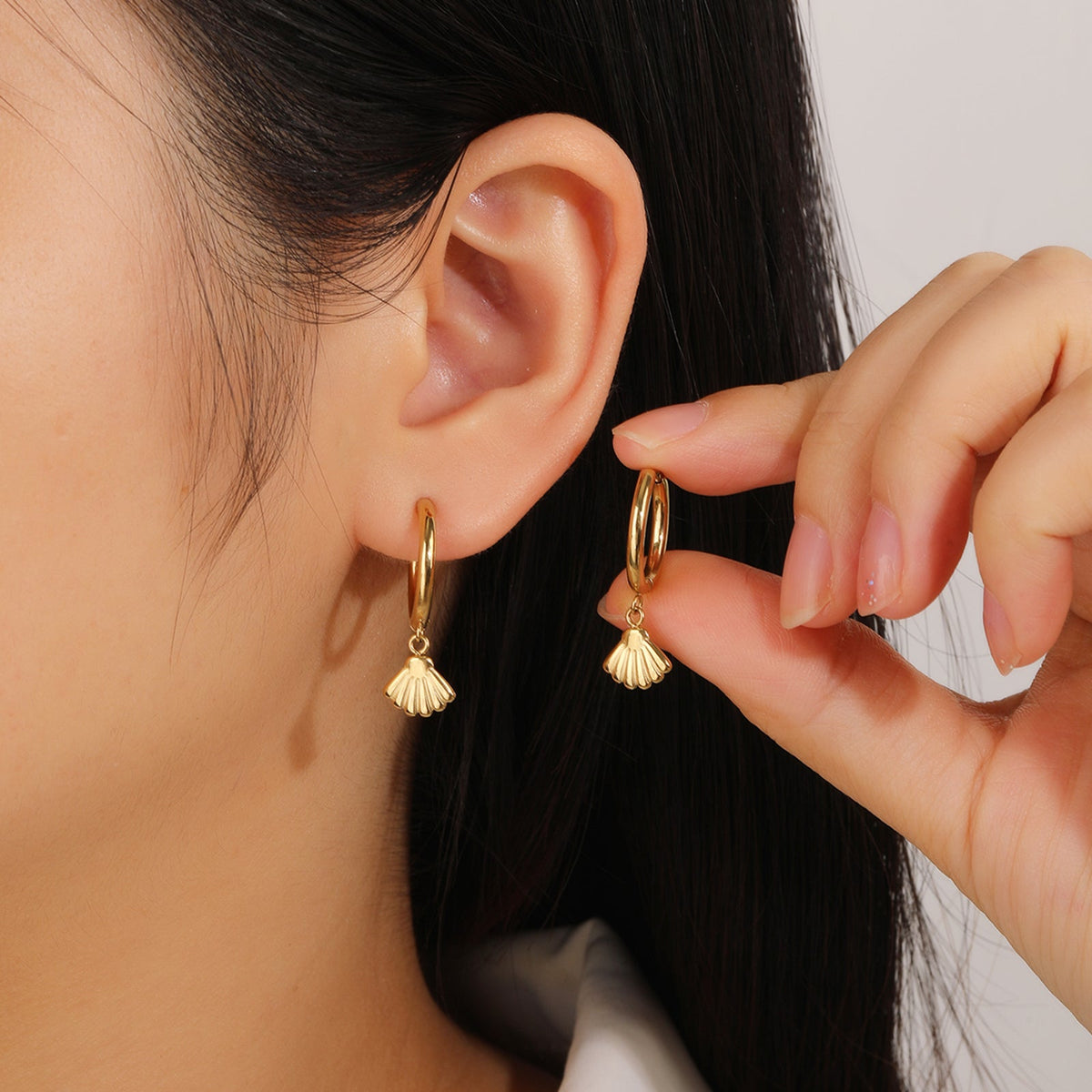 Beach Shell Hoop Earrings, Scallop Shell Charm