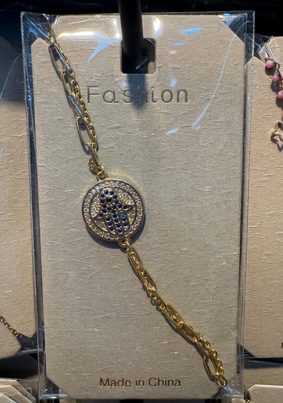 Round Star Medallion Bracelet - D-bracelets-0198