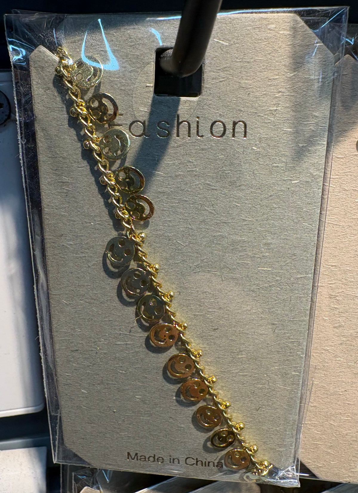 Disc Charm Link Bracelet - D-bracelets-0231