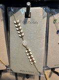 White Leaf Bead Bracelet - D-bracelets-0239