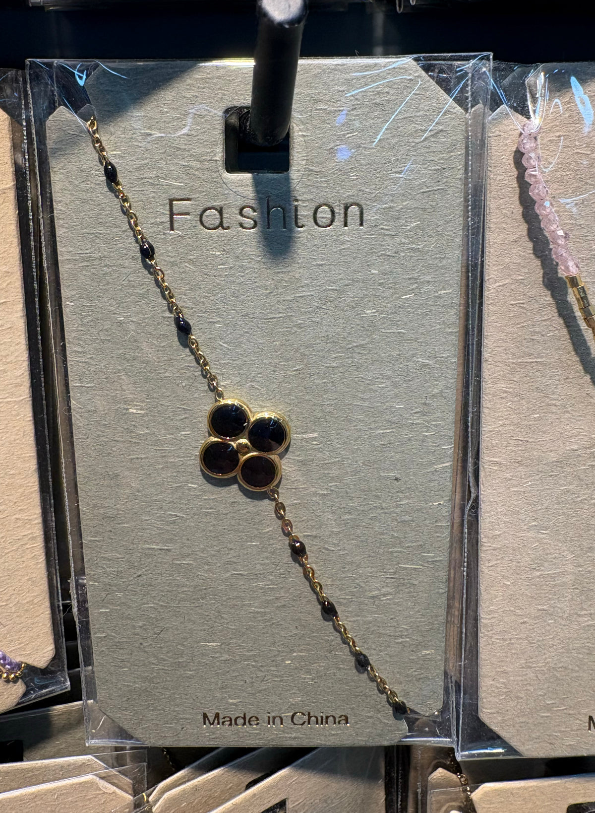 Black Four Petal Flower Bracelet - D-bracelets-0272