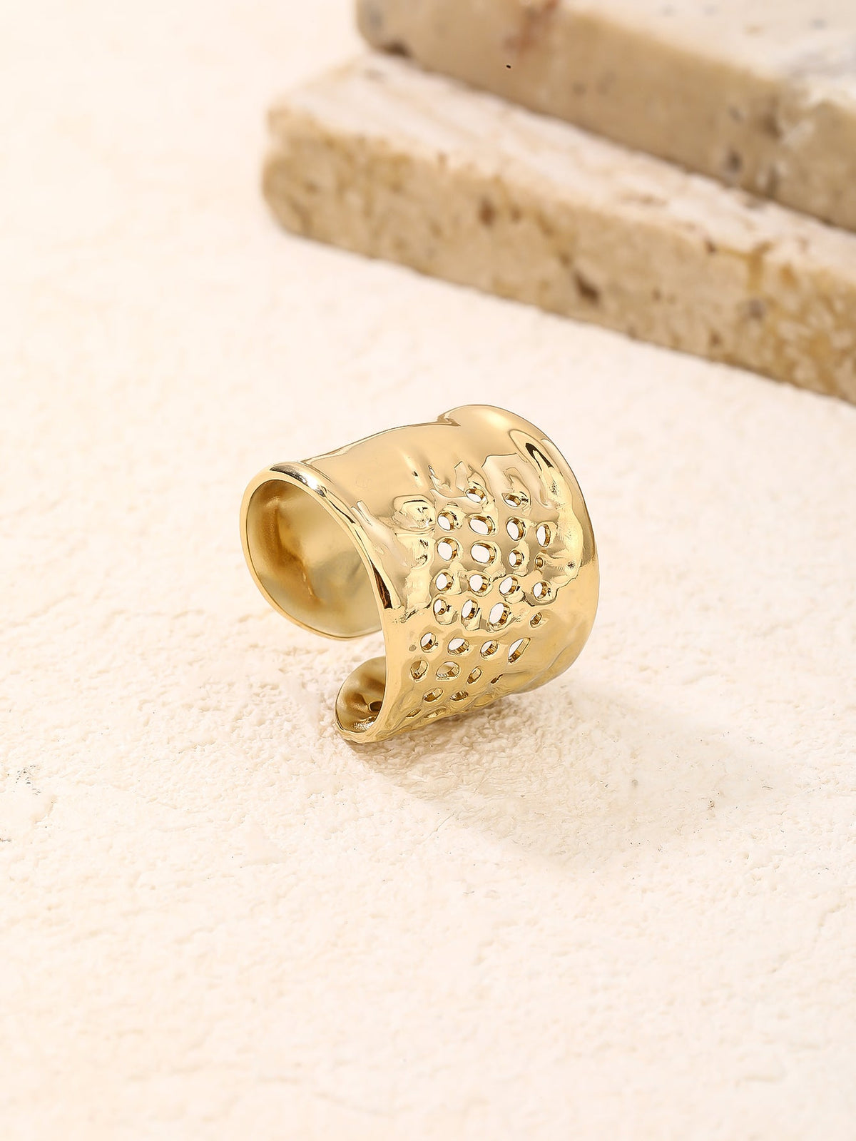Perforated Geometric Cutout Ring