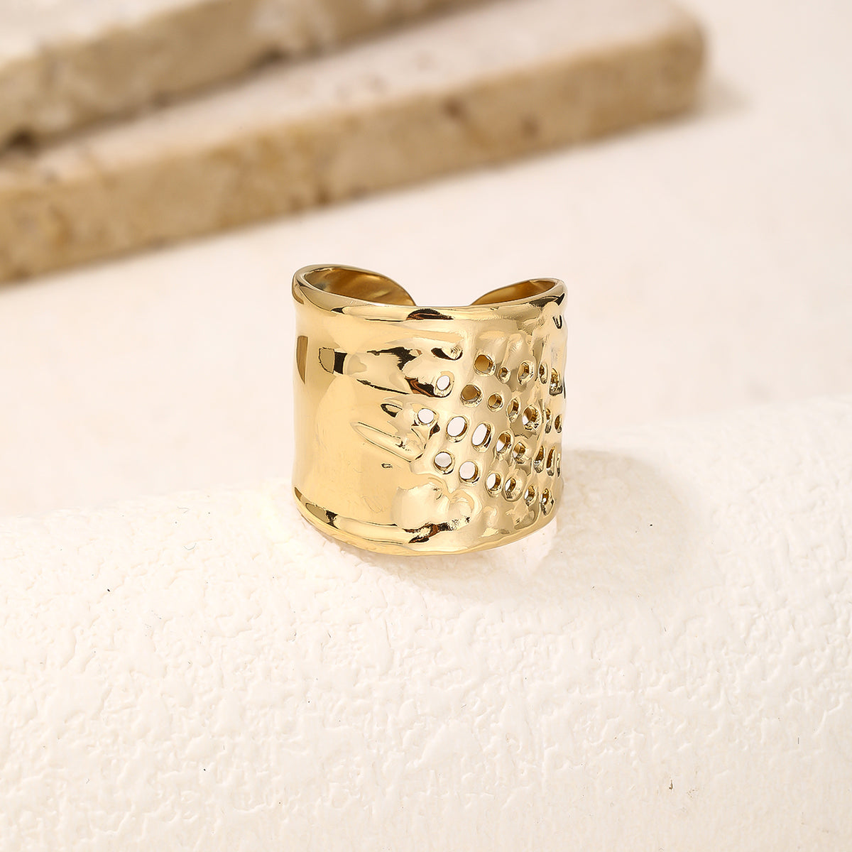 Perforated Geometric Cutout Ring