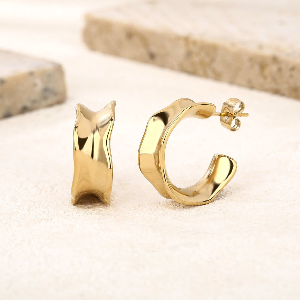 Secure-Clasp Chunky Gold Hoop Earrings, 2cm