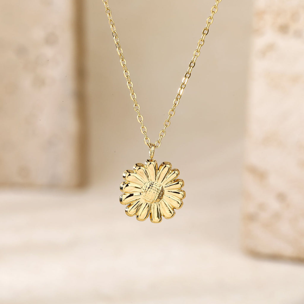 Dainty Sunflower Pendant Necklace