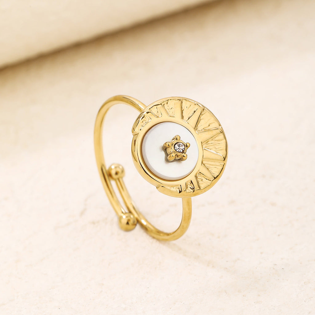 Sunburst Circle Star Crystal Ring