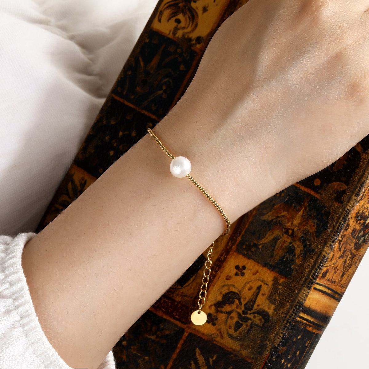 Single Pearl Link Chain Bracelet, 18K Gold Plated Adjustable Pearl Accent
