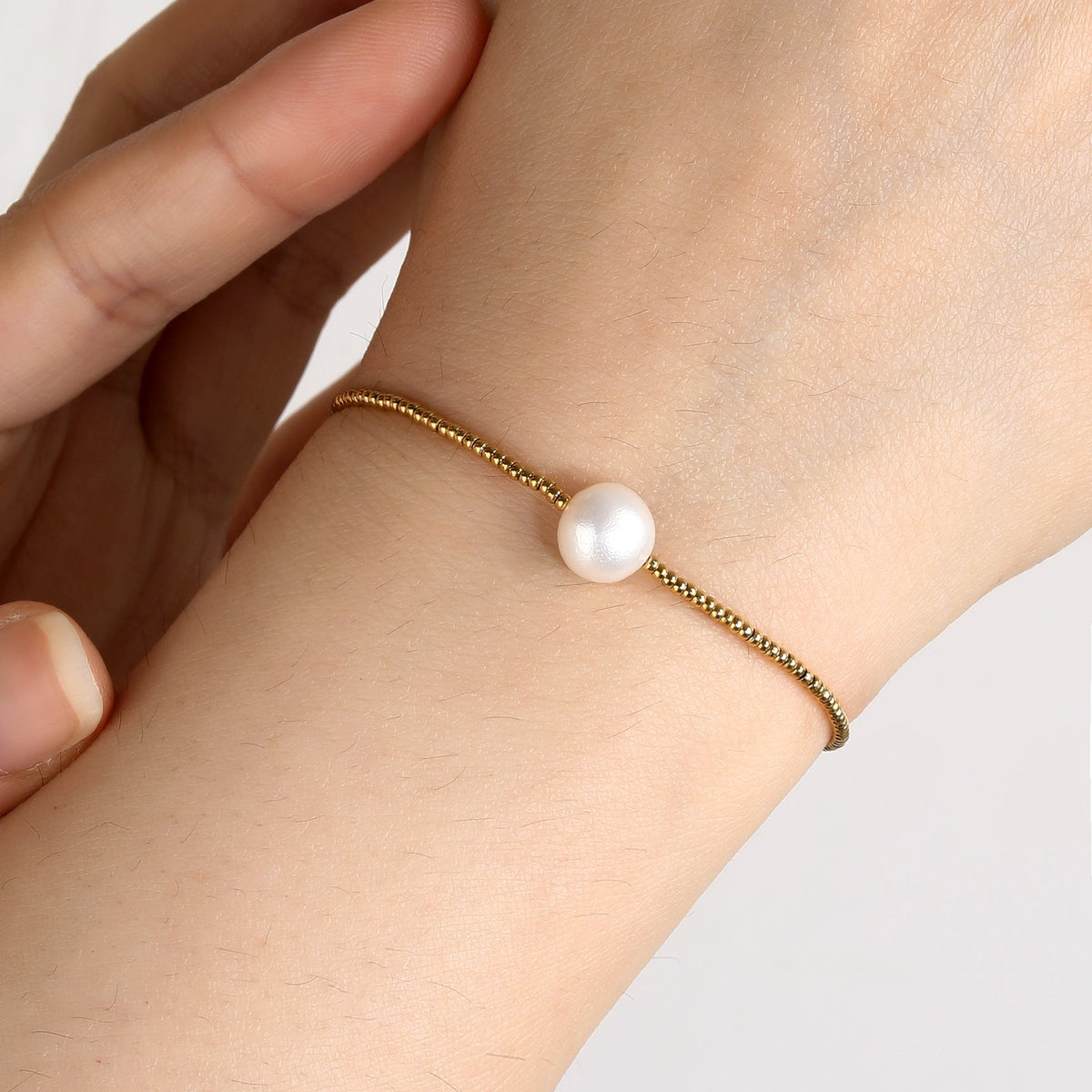 Single Pearl Link Chain Bracelet, 18K Gold Plated Adjustable Pearl Accent