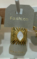 White Oval Sunburst Ring - W1-0017