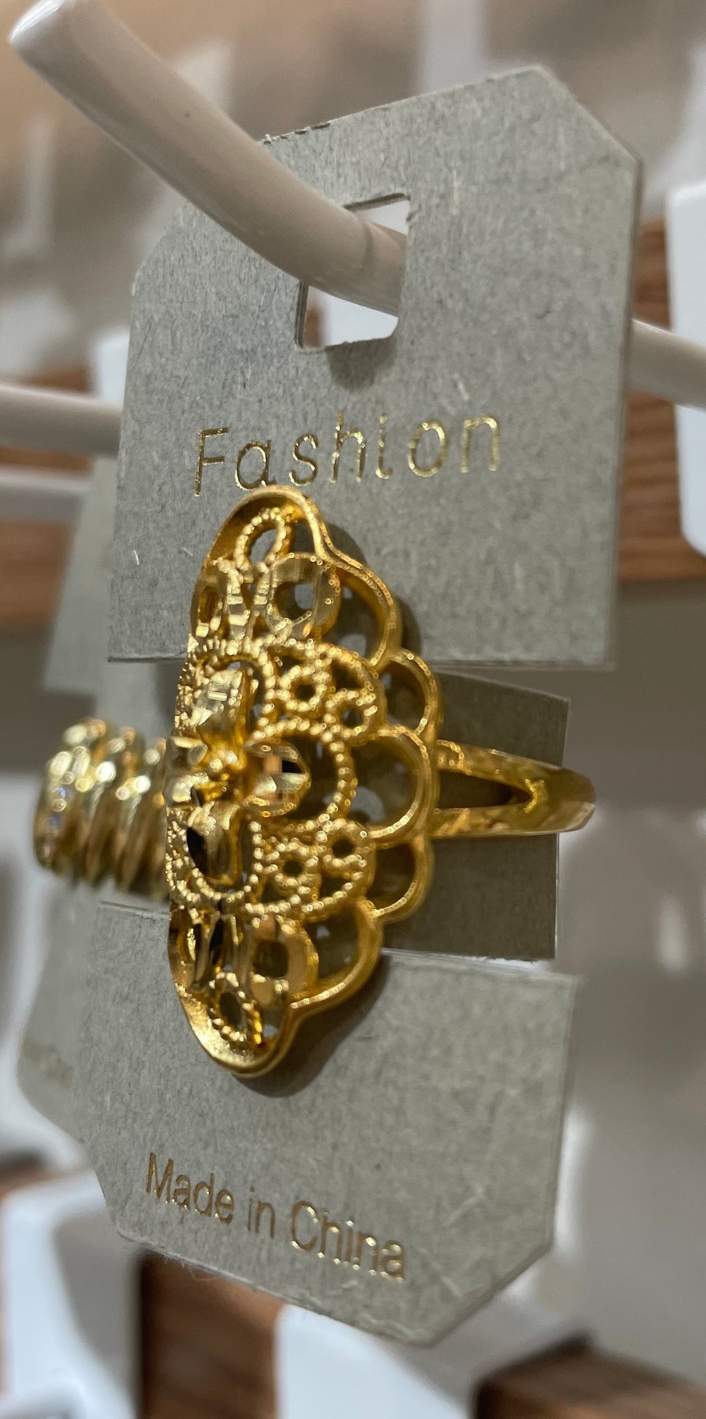 Oval Scrollwork Ring - W1-0025