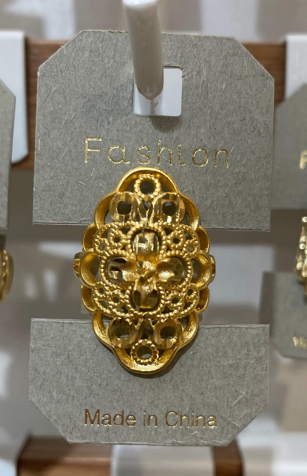 Oval Scrollwork Ring - W1-0025