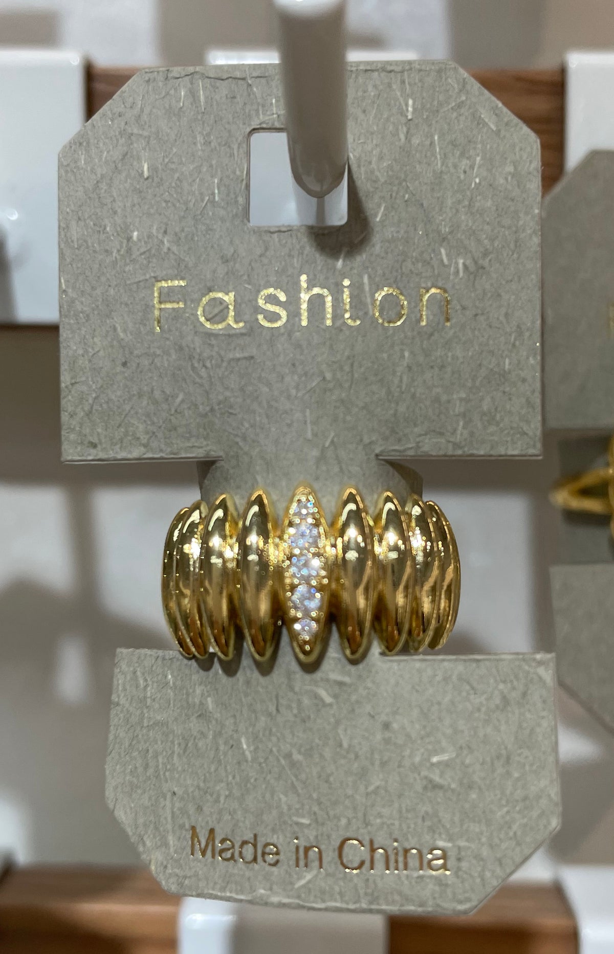 Crystal Ribbed Band Ring - W1-0026