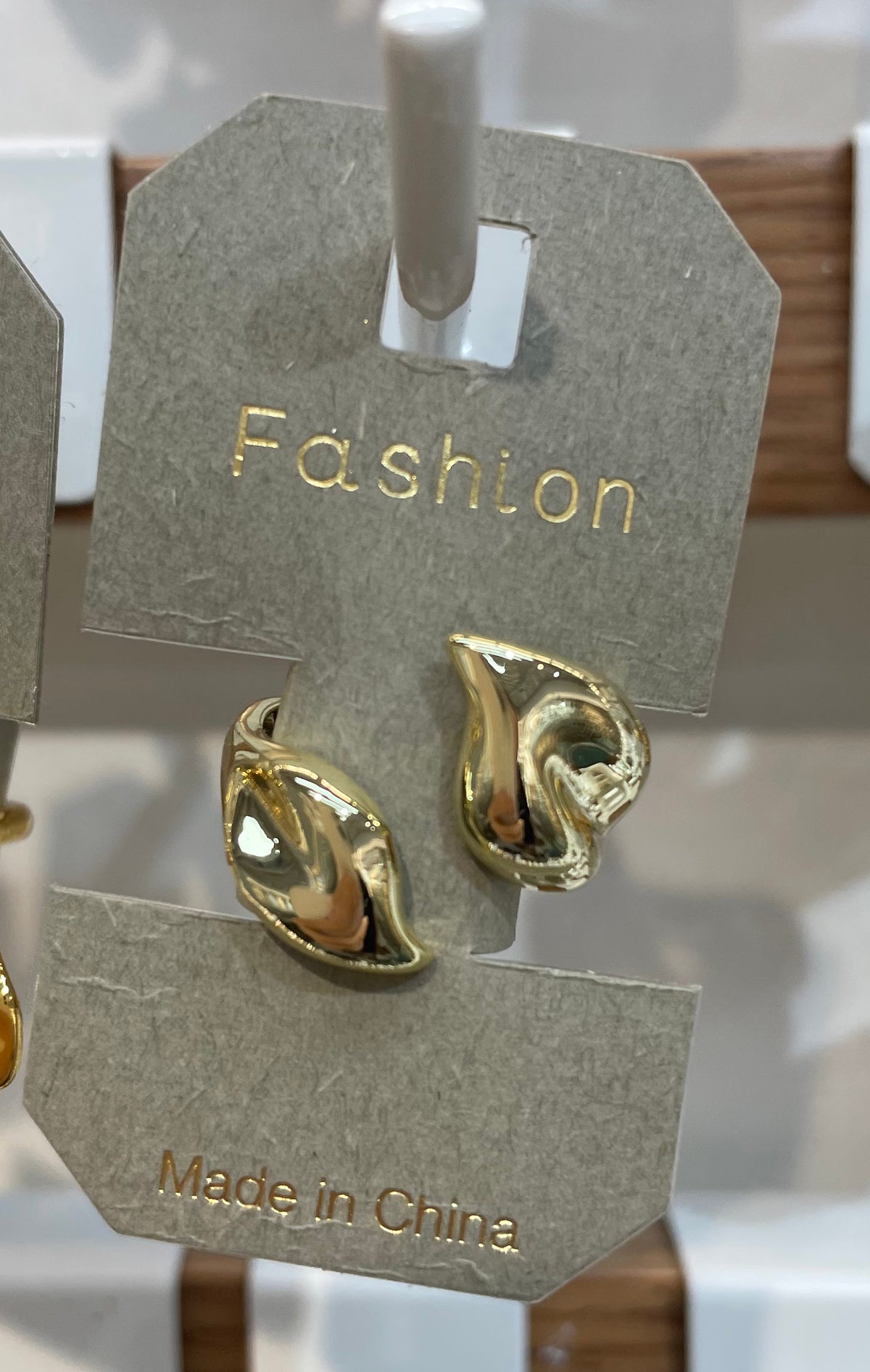 Teardrop Open Ring - W1-0035