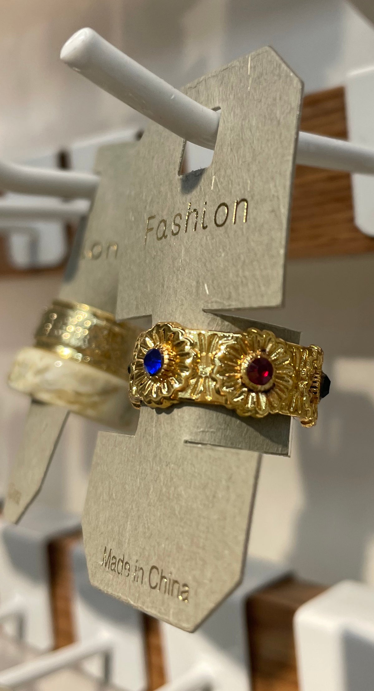 Blue Stone Ornate Band Ring - W1-0038