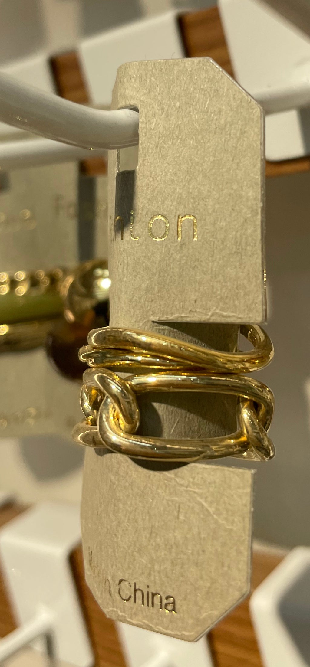 Interlocking Loop Band Ring - W1-0051