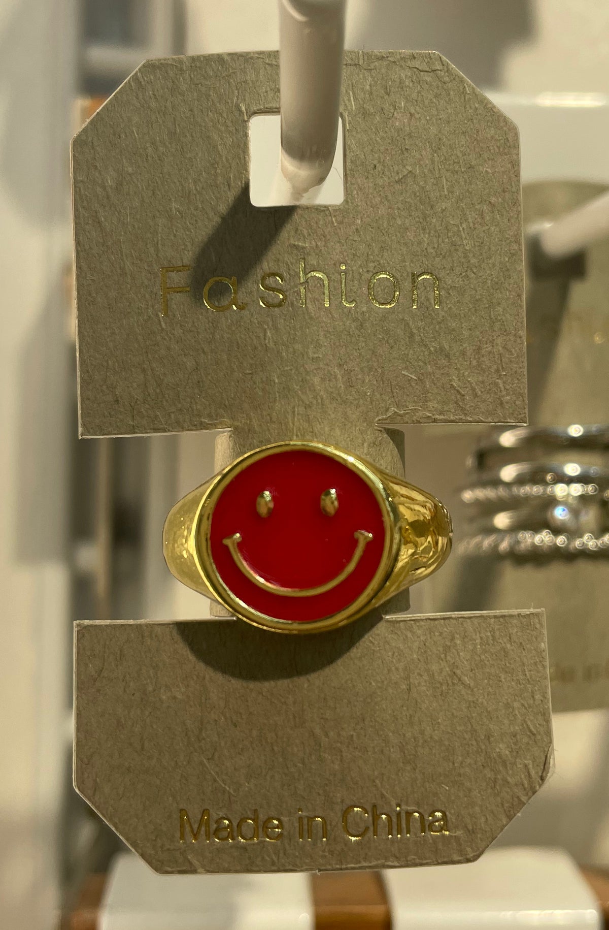 Red Smiley Face Ring - W1-0071