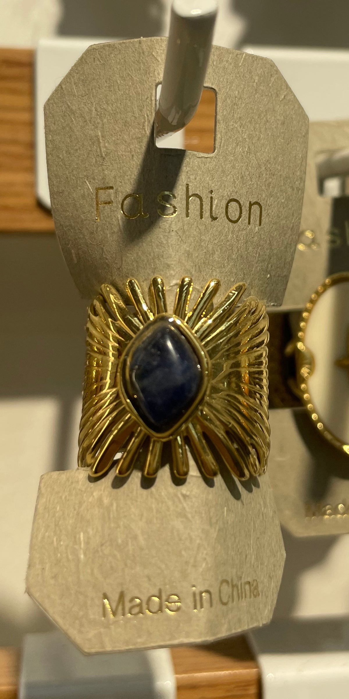 Blue Oval Sunburst Ring - W1-0103
