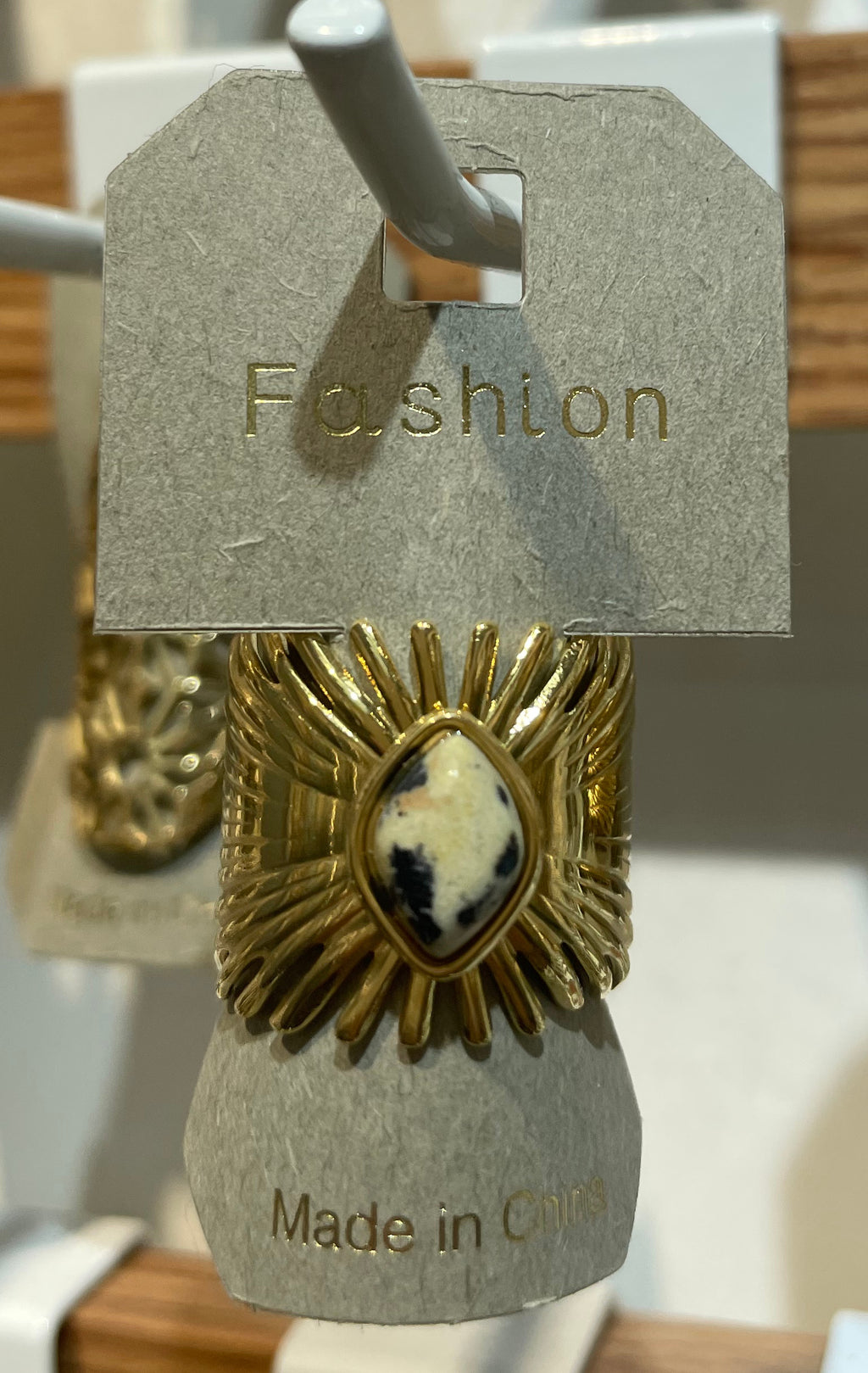 Speckled Oval Sunburst Ring - W1-0152