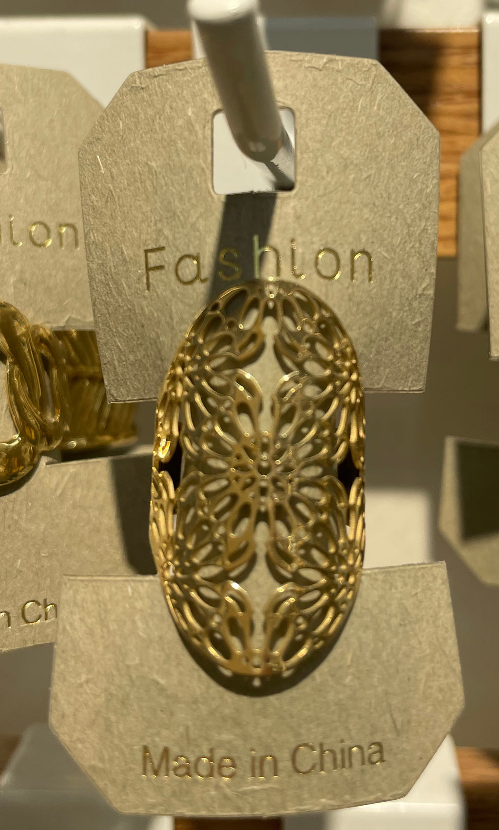 Long Floral Medallion Ring - W1-0162
