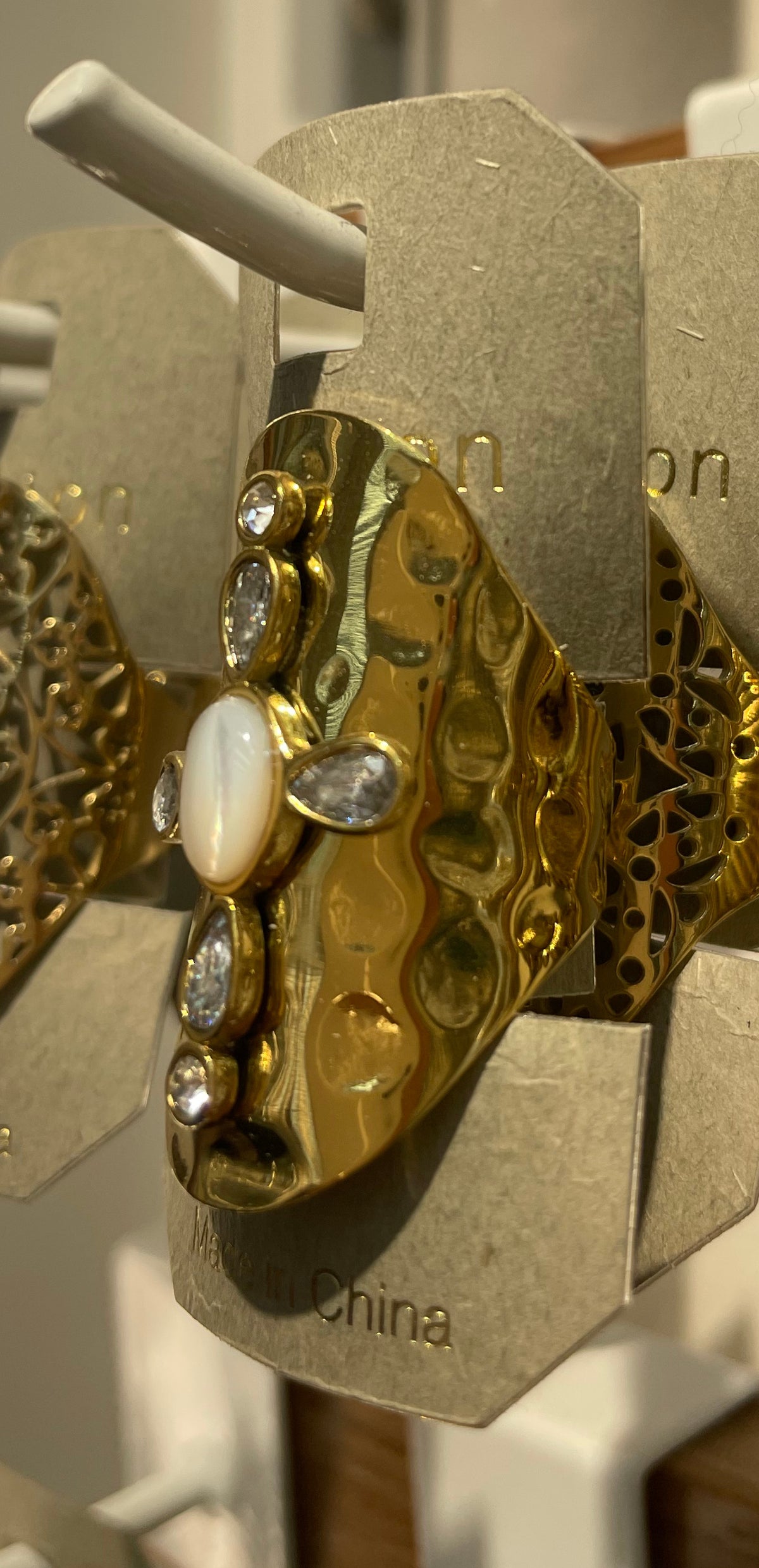 Pearl and Crystal Shield Ring - W1-0168