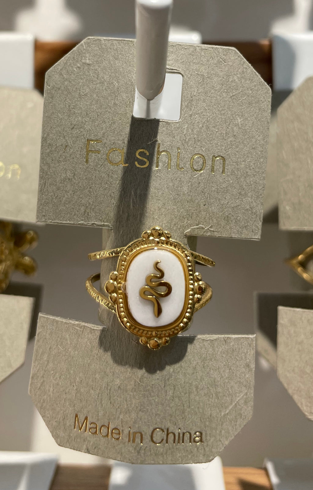 White Oval Snake Motif Ring - W1-0221