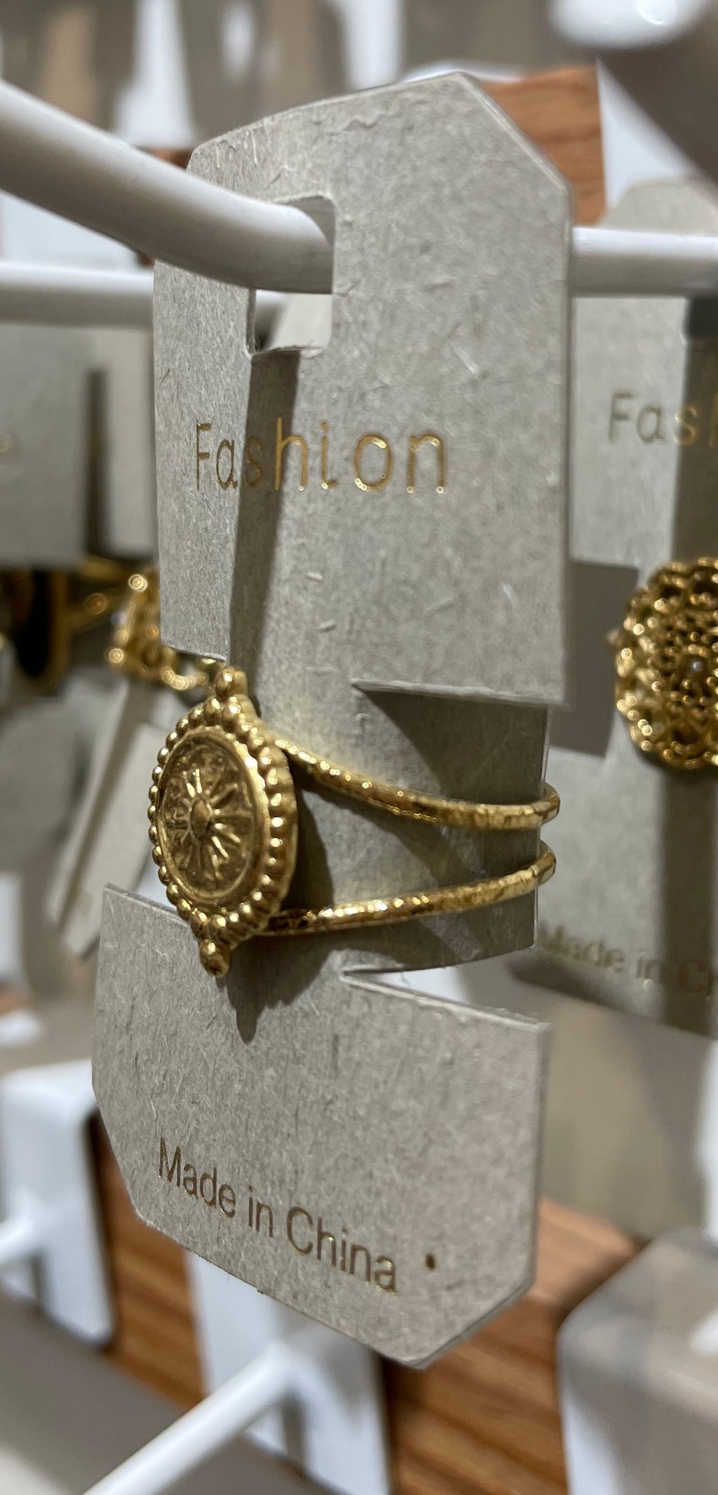 Ornate Eye Medallion Ring - W1-0248