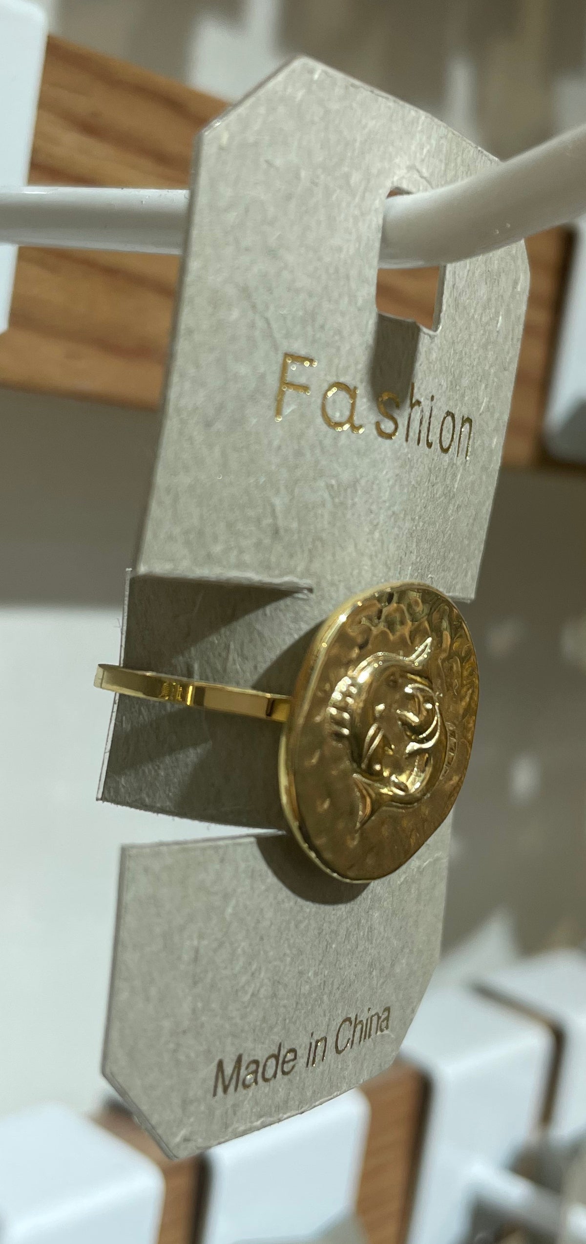 Round Textured Scroll Ring - W1-0290