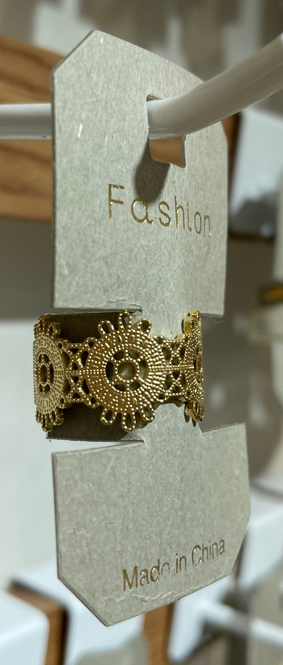 Filigree Flower Band Ring - W1-0304