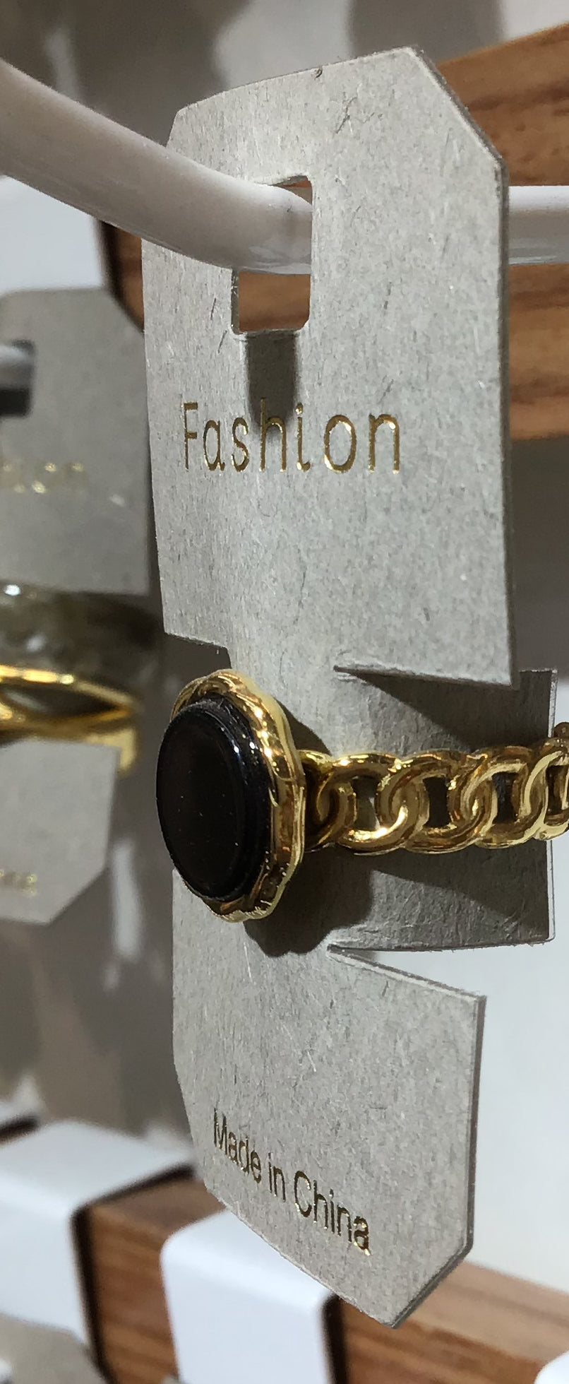 Black Round Scalloped Ring - W1-0352