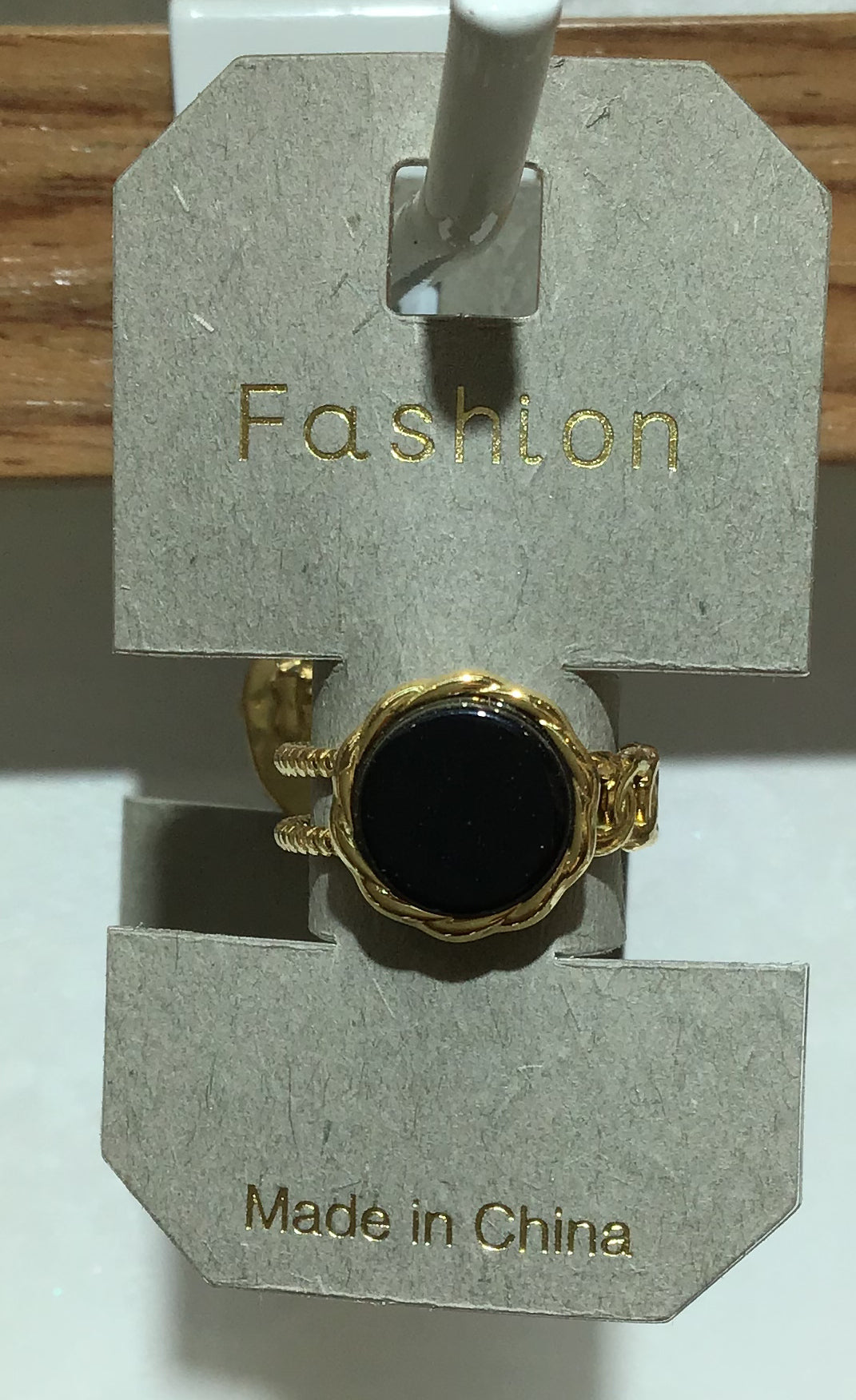 Black Round Scalloped Ring - W1-0352