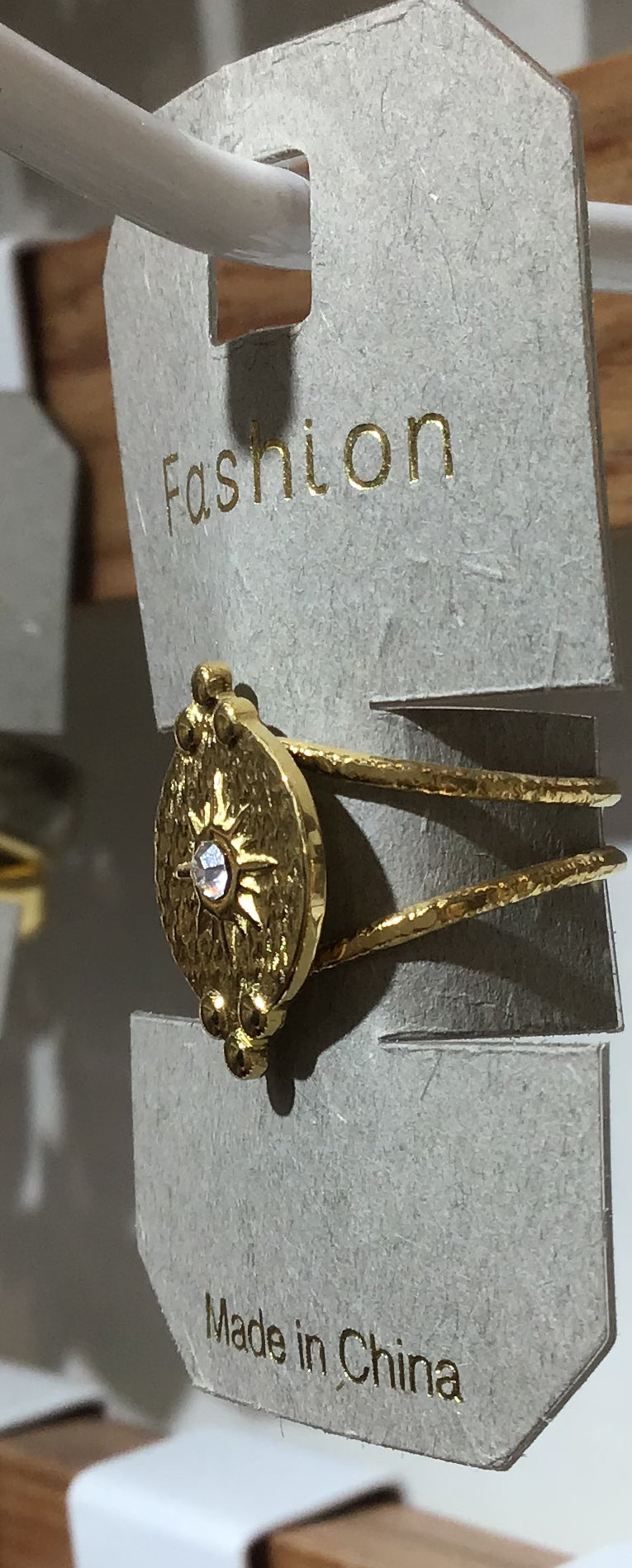 Sparkling Center Filigree Ring - W1-0363