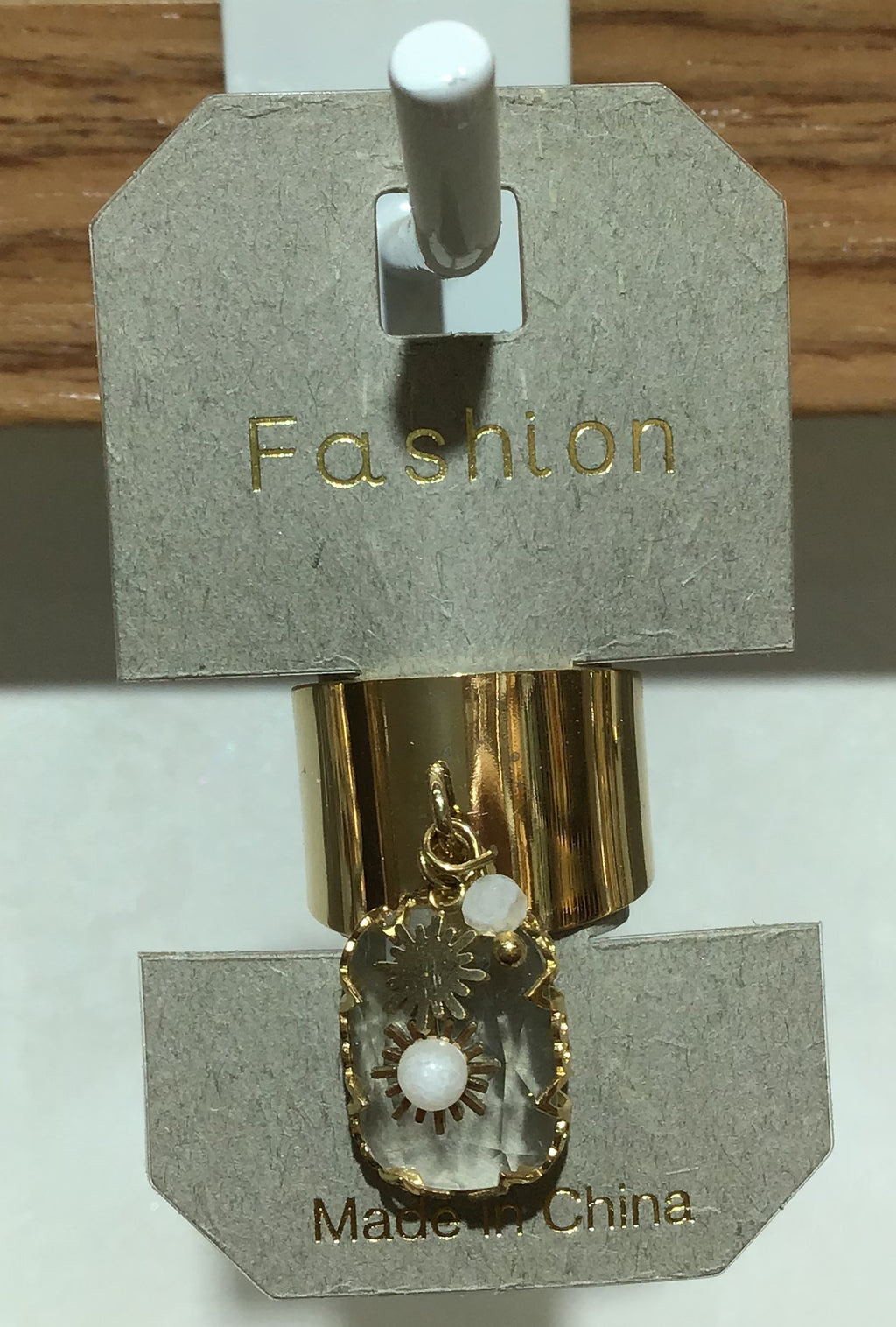 Dangling White Sun Medallion Ring - W1-0373