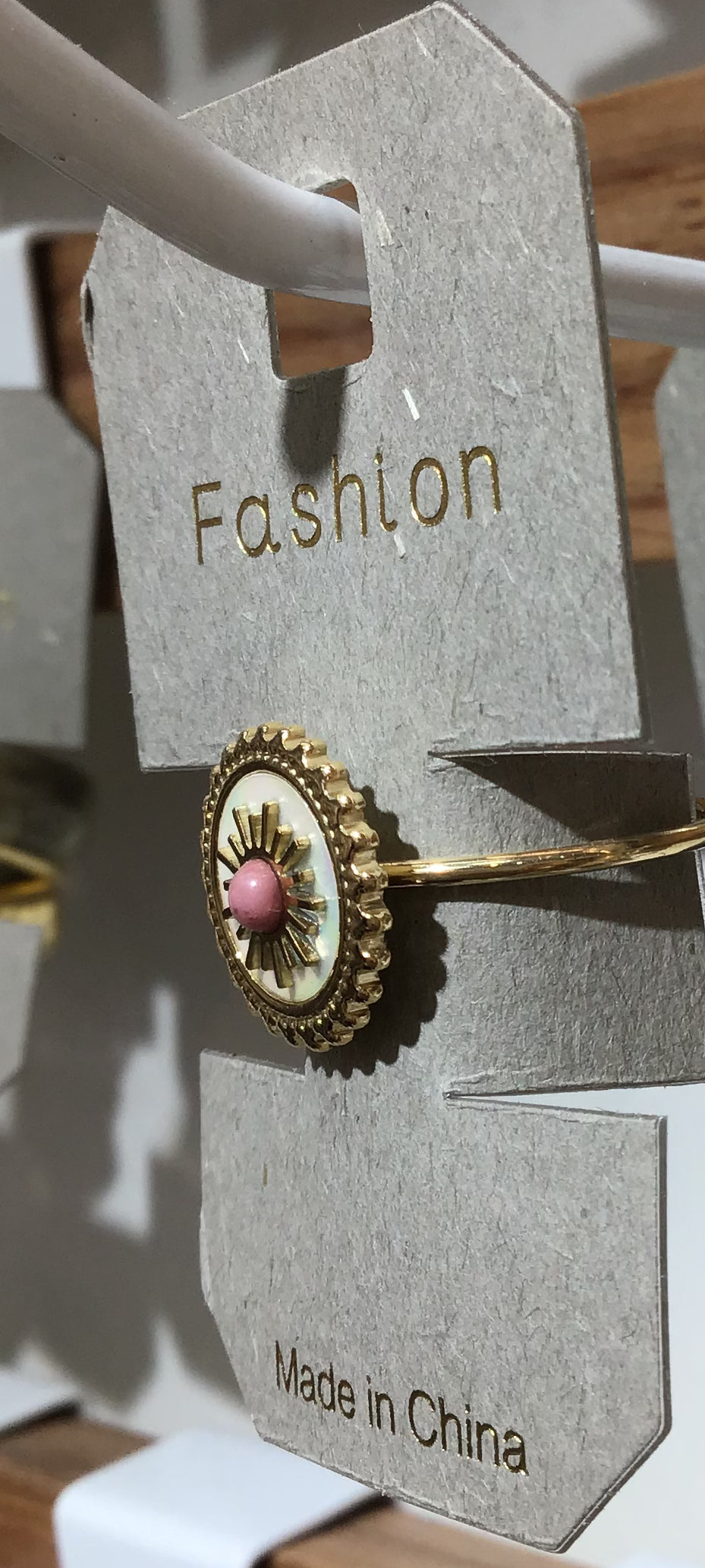 Pink Center White Sun Ring - W1-0380