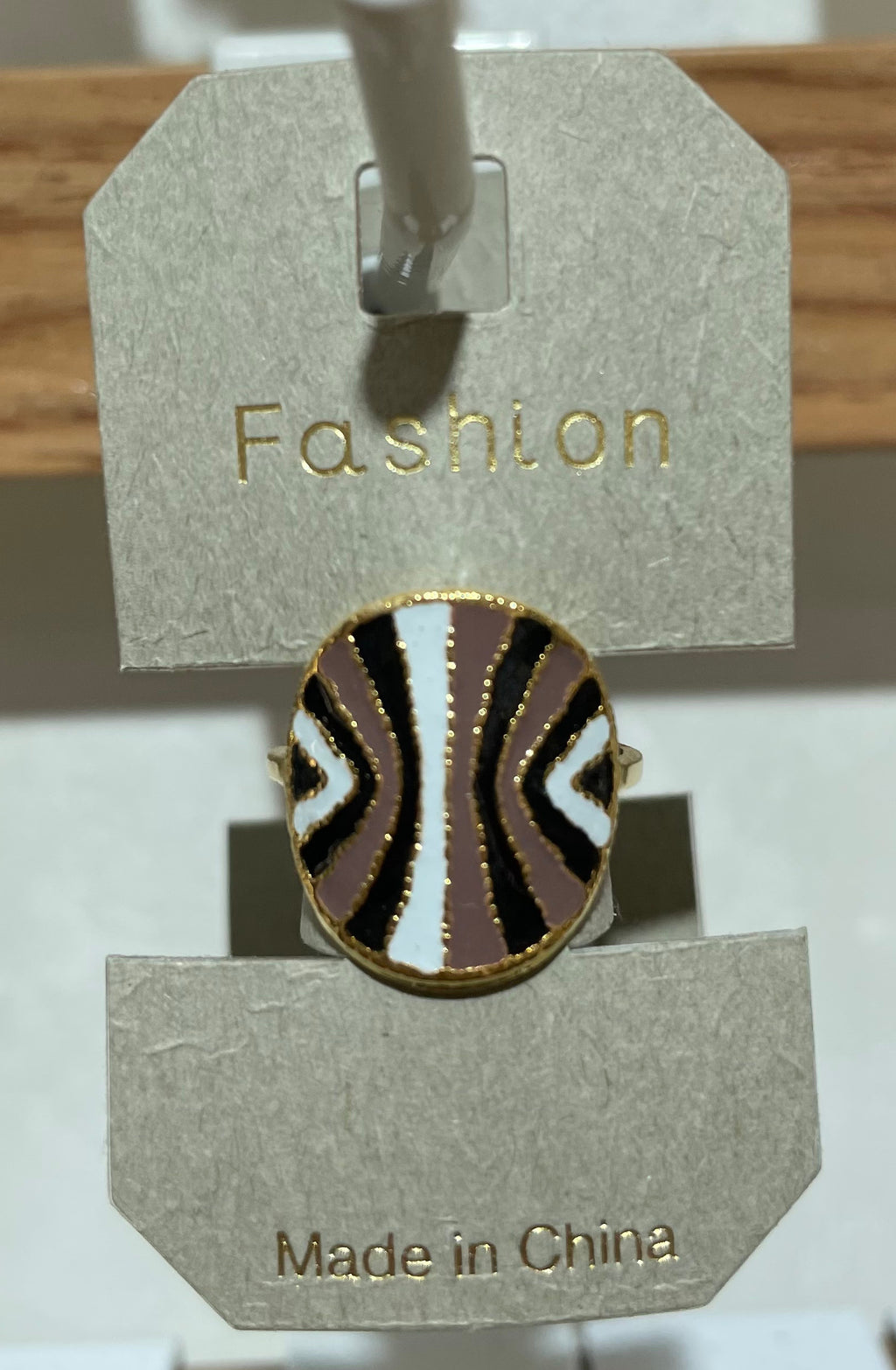 Black White Wavy Stripe Ring - W1-0416
