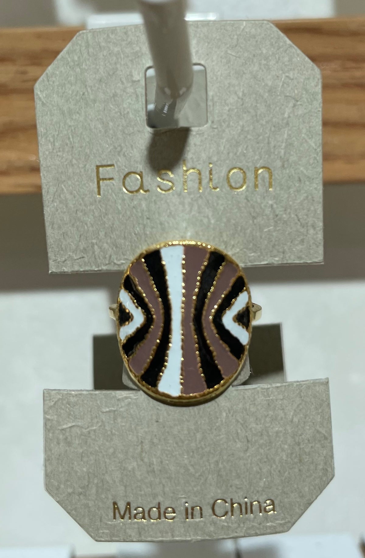 Black White Wavy Stripe Ring - W1-0416