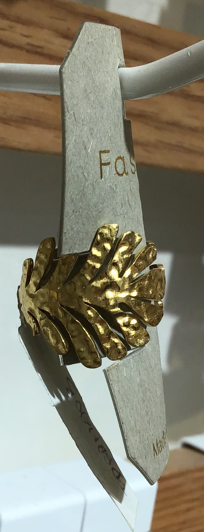 Double Fan Open Ring - W1-0448