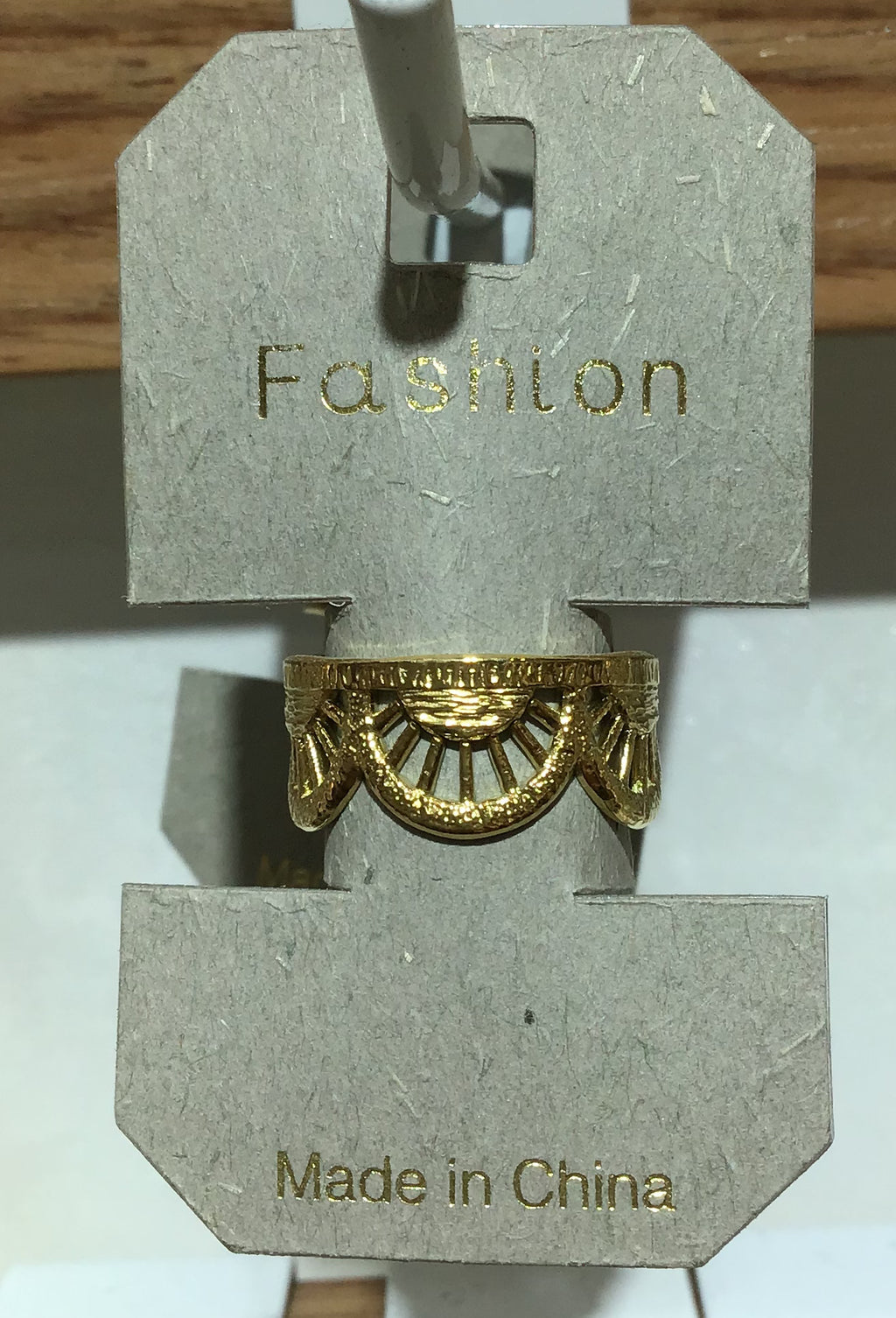 Layered Scalloped Fan Ring - W1-0449